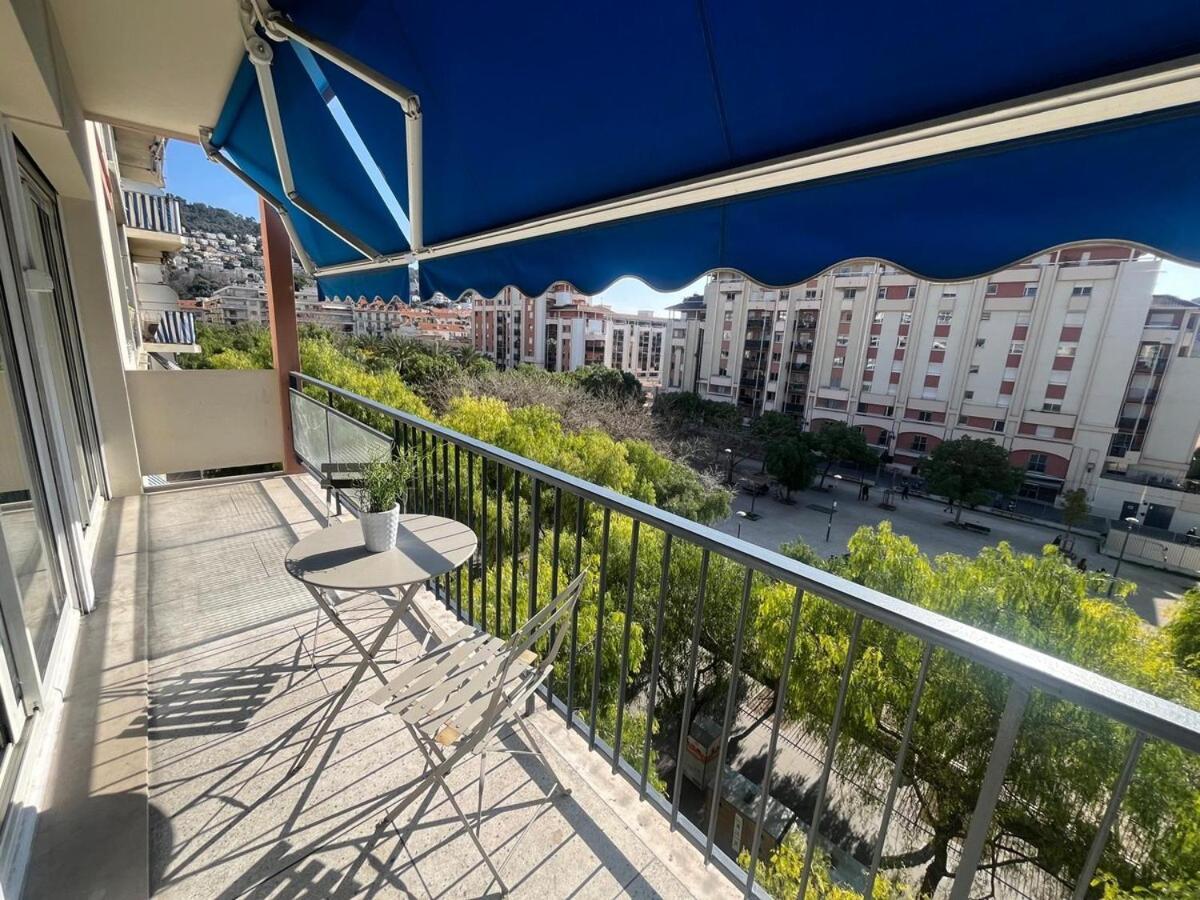 Appartamento Scaliero T2 Avec Terrasse Plein Soleil Nizza